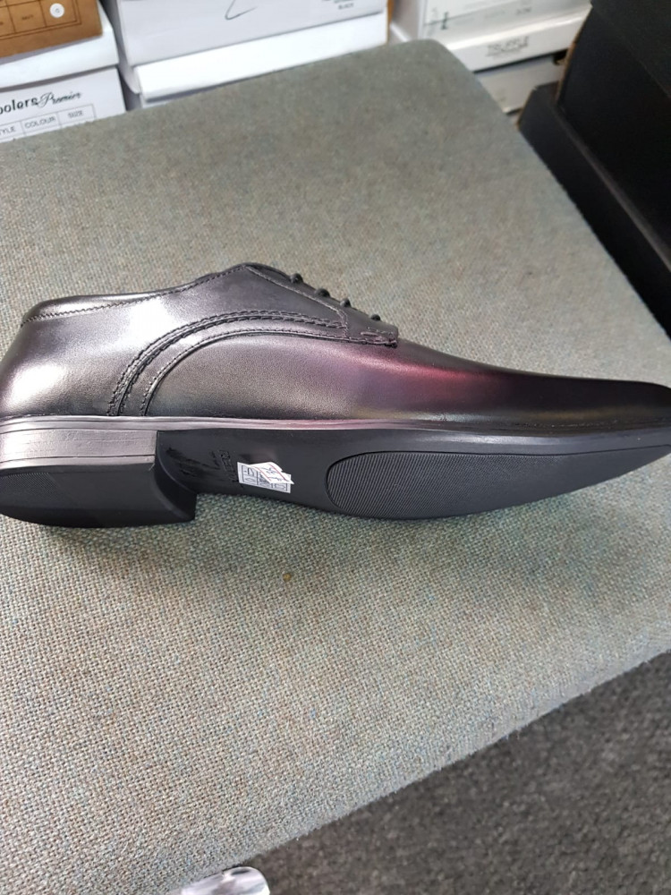 Max Classic Shoes Picture