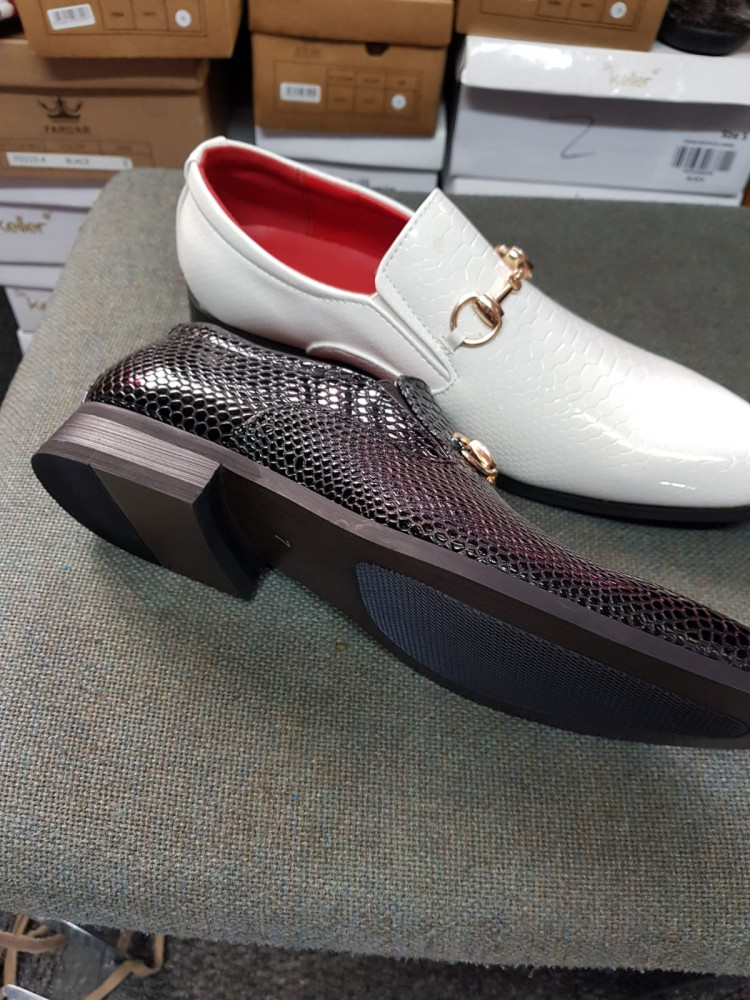 Max Classic Shoes Picture