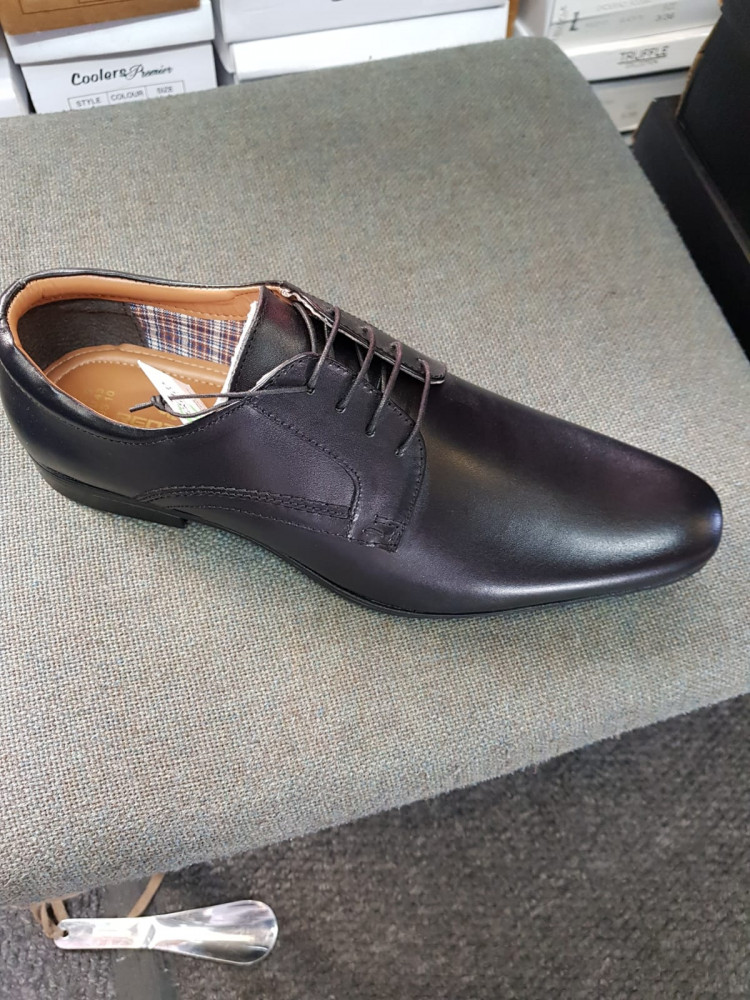 Max Classic Shoes Picture