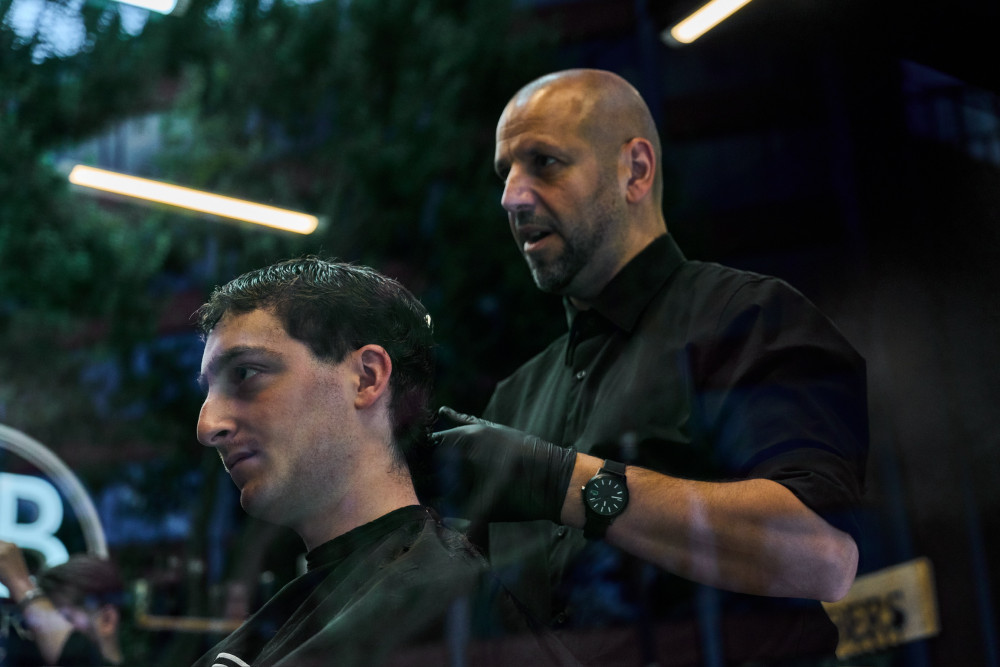 A B Barbers Picture