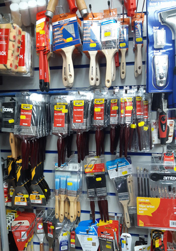 Grays Inn Hardware Picture