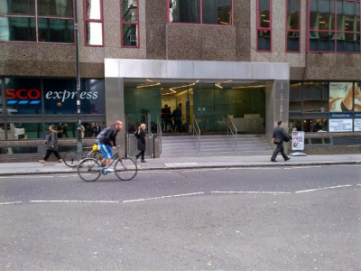 Smilepod Moorgate image