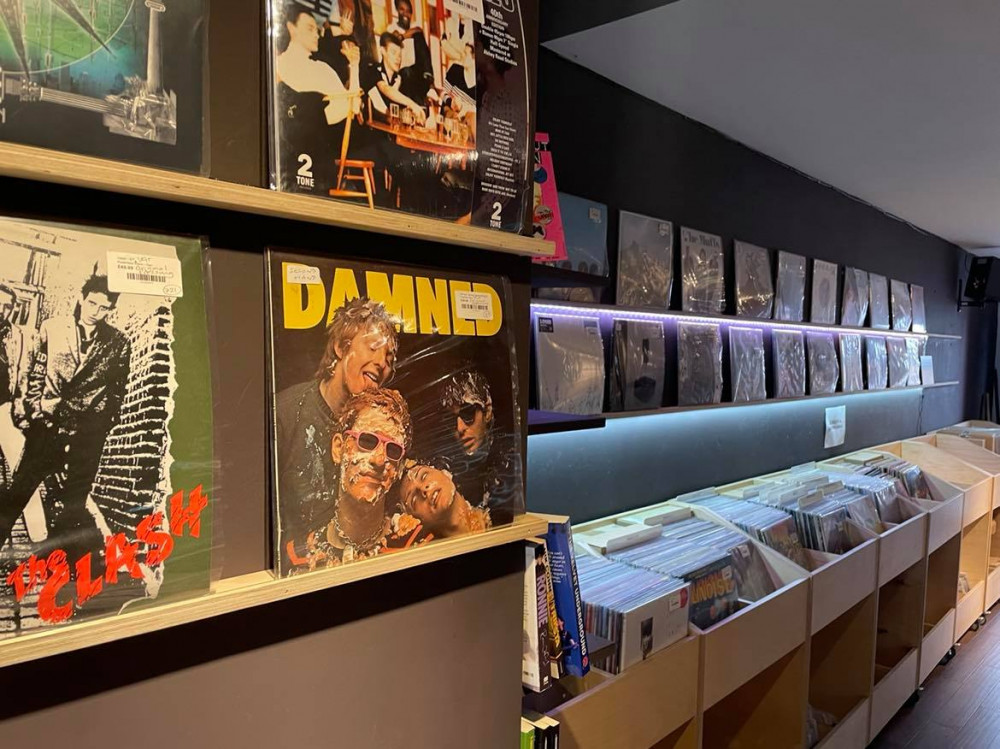 Let it Roll Records Ltd Picture
