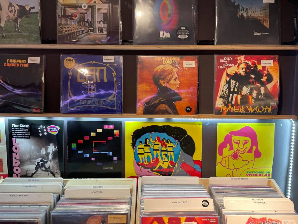 Let it Roll Records Ltd Picture