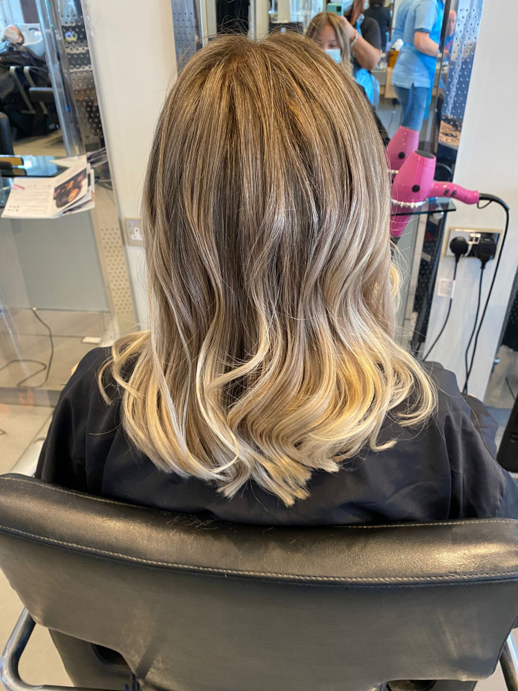 The Barber's Chair Picture
