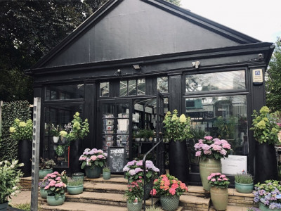 Flower Station image