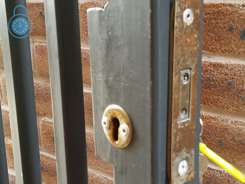 emergency locksmith barnet