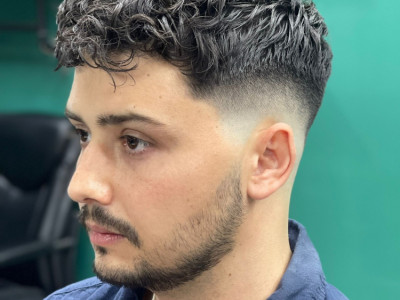 Kennington Barbers image