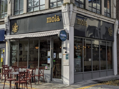 Mola Cafe image