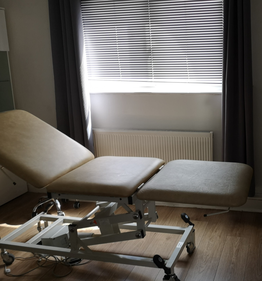 Physiotherapy Treatment Room @ Holloway