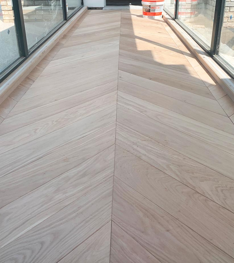 Chevron Fitted