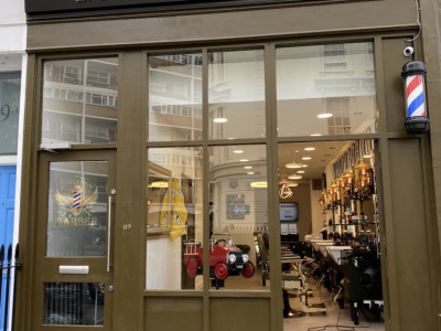 Luxury Barber image