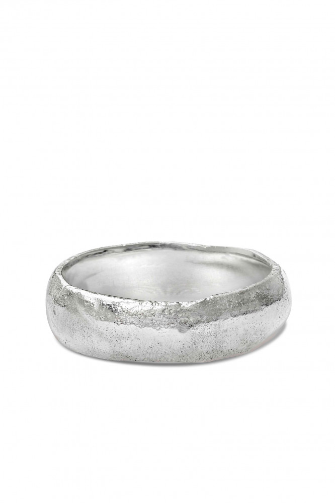 Weathered finish silver band