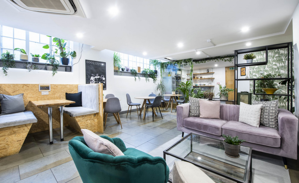 Spacepool Runway Office