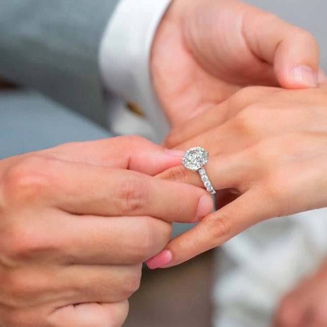 Divour Diamonds image