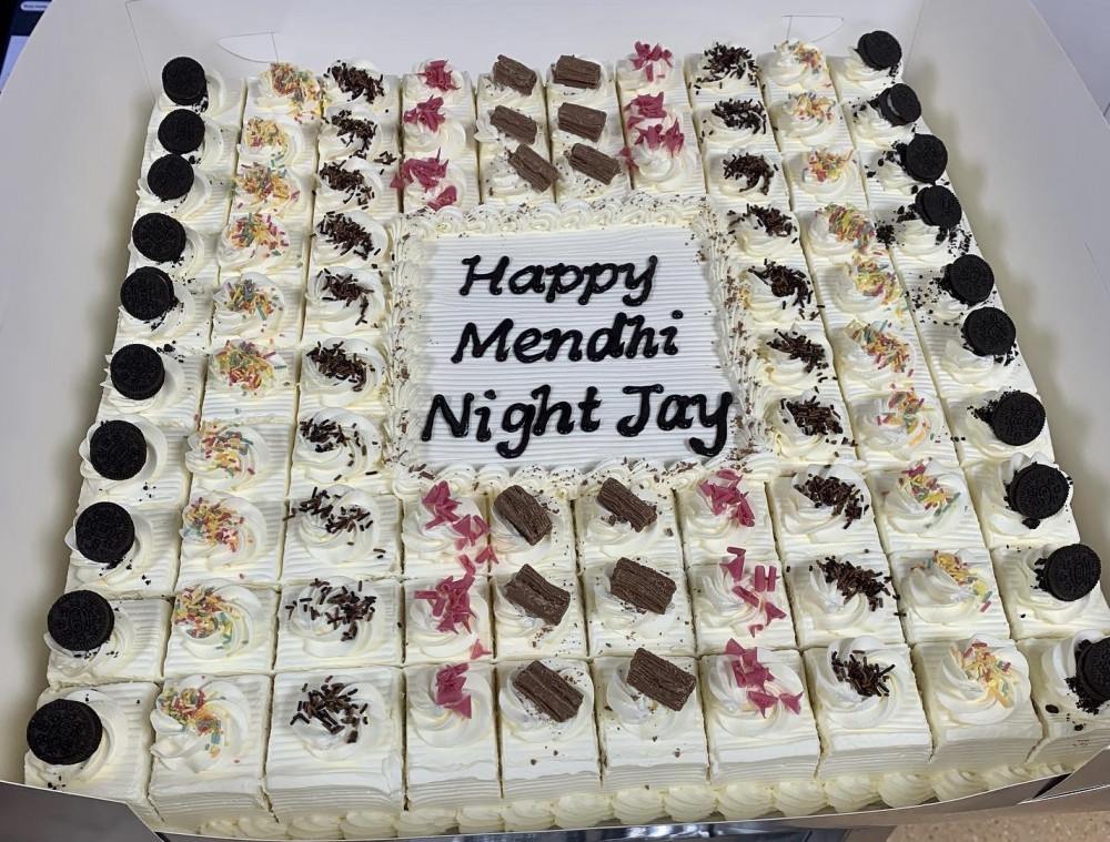 Cake Inn Picture