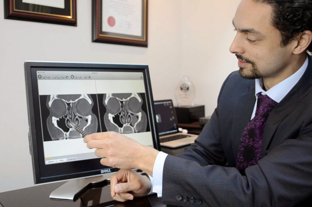Centre for Advanced Facial Cosmetic and Plastic Surgery: Dr Julian de Silva Picture