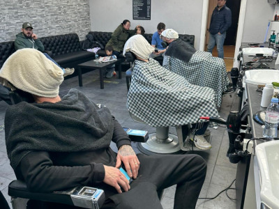 Swarez Barbers image