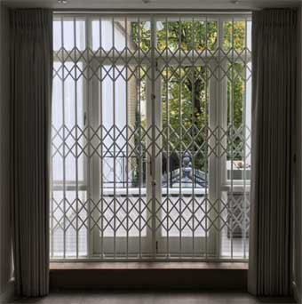 PHR Security Grille and Gate image
