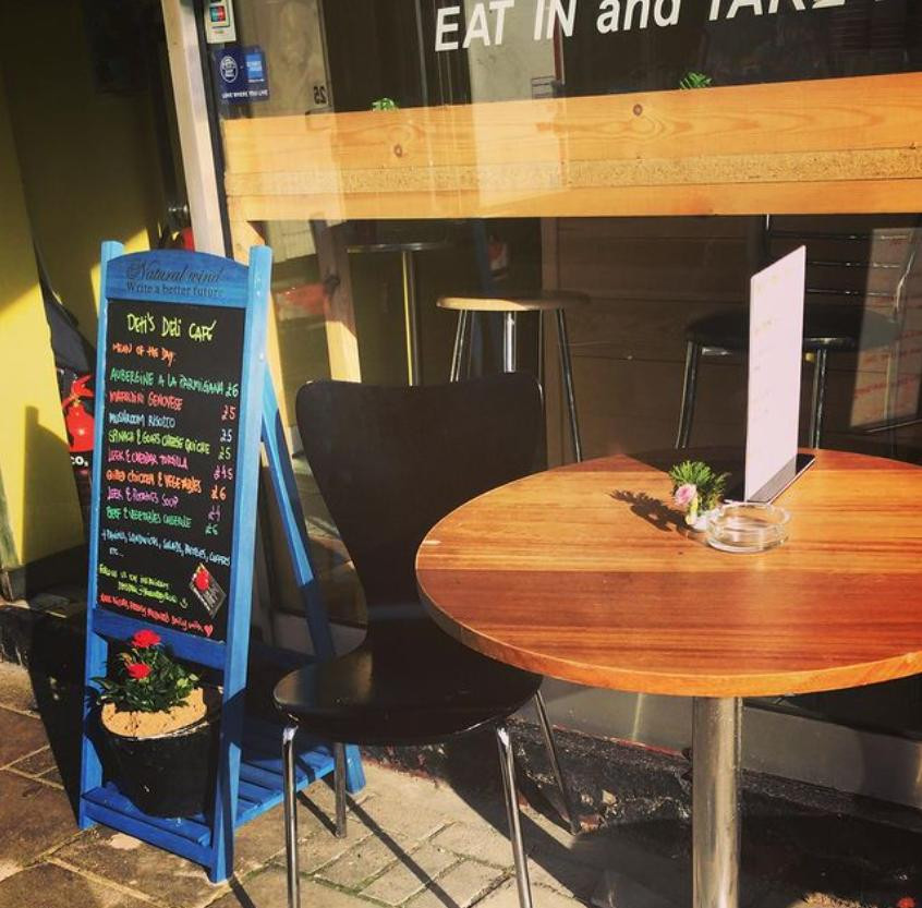 Deti's Deli Cafe image