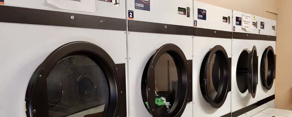 Stella's Launderette Picture