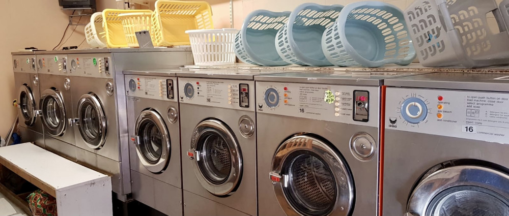 Stella's Launderette Picture