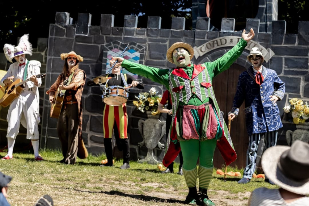 Theatre on Kew: The Wind in the Willows image
