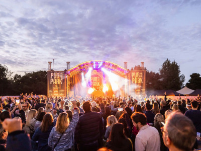 McFly’s Danny Jones joins forces with chef royalty  Tom Kerridge to announce a summer of Rock n Roll cooking at Pub in the Park! image