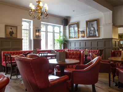 The Old White Lion image