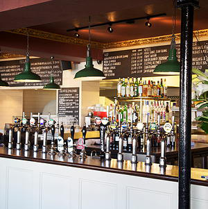 Rose Pub & Kitchen Picture