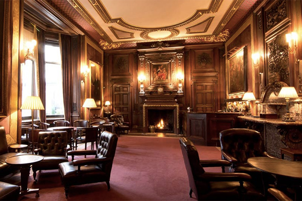 Savile Club image