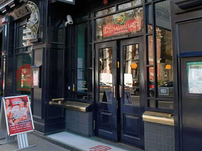 Henry J Beans Chelsea image