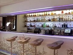 Eaton Square Bar image