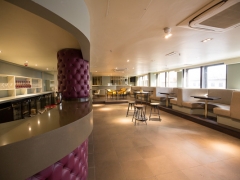 Laurel Lounge image