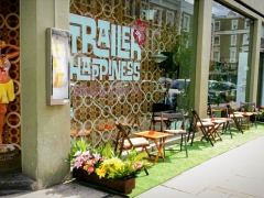 Trailer Happiness image
