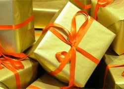 Stuck For Christmas Gift Ideas? ... Let All In London Guide You! image