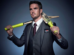 Kevin Pietersen’s unveils the Brylcreem Boy Barbers image