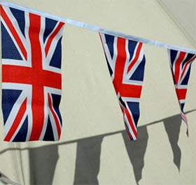 How to hold a Royal Wedding Street Party in London image
