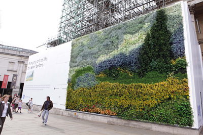 Van Gogh comes to life in Trafalgar Square image