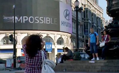 Hyundai Light up Piccadilly Circus image