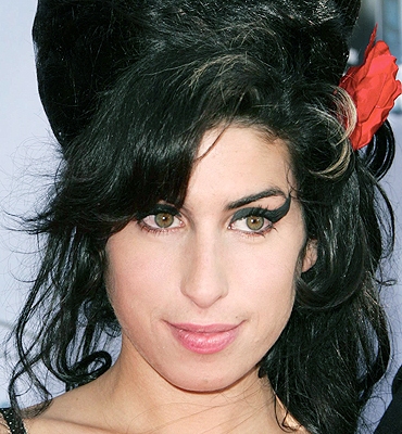 MUSIC TRIBUTE:  Gary Barlow, Lady GaGa unite for Winehouse radio tribute image
