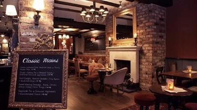 All day roasts at “Lass O’ Richmond Hill” and a walk in Richmond Park at dusk image