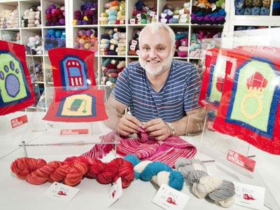 WeKnit Waterloo - volunteers appeal image