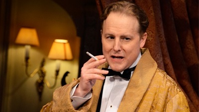 Samuel West delights in Present Laughter at Richmond Theatre image