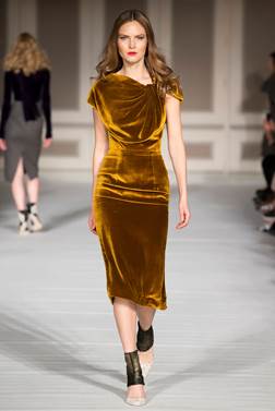 Ong Oaj Pairam Sample Sale image