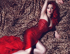Between the sheets burlesque at Udderbelly image