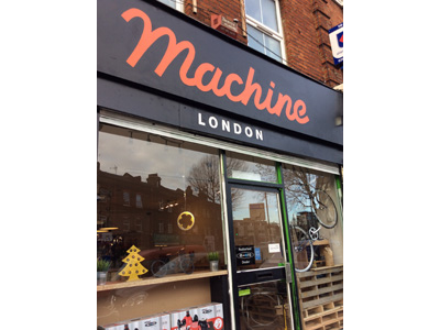 Machine cycling café has just opene