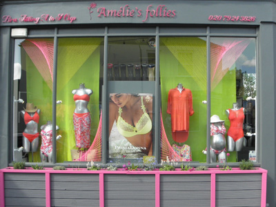Amelie's Follies image