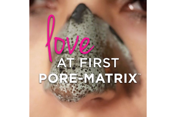 Pore matrix draws blackheads out