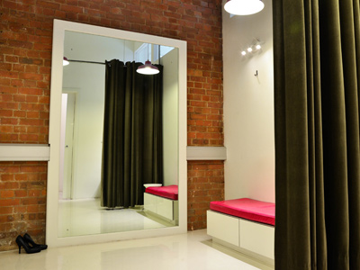 London Fitting Rooms image